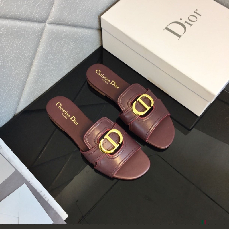 ch**an D*or slippers